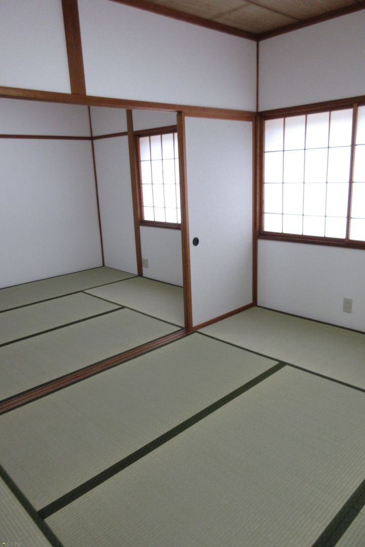 3DK Apartment for Rent in Nagaoka, Niigata with 3 Japanese Rooms - Thumbnail 4