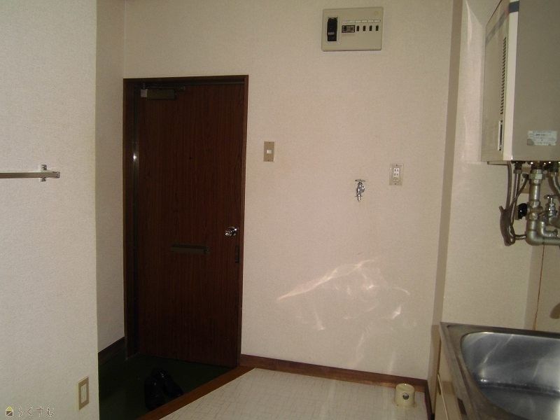 1K Apartment for Rent in Nagaoka, Niigata | Hights Fuji - Thumbnail 4