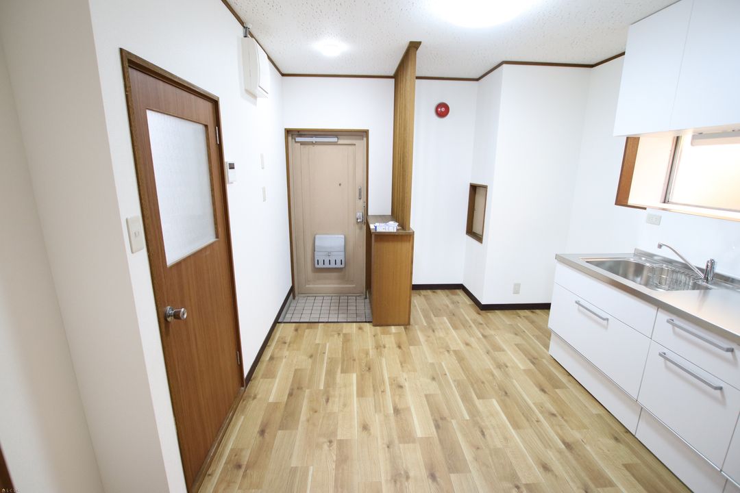 1K Apartment for Rent near Nagaoka Station, Niigata - Thumbnail 4