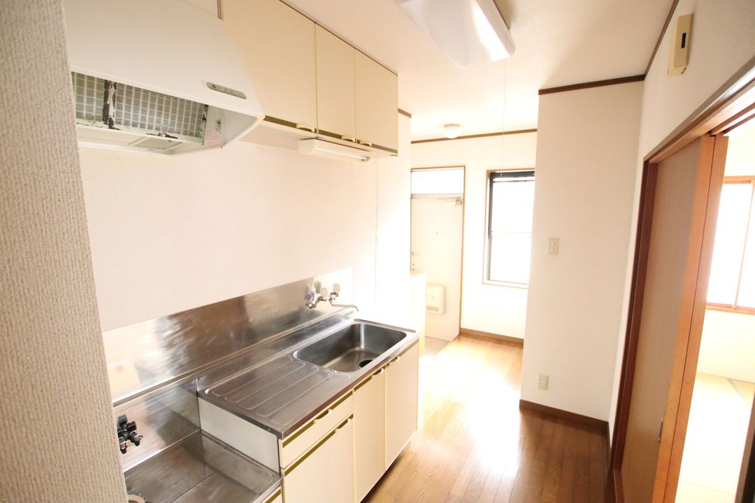 2K Apartment for Rent in Nagaoka, Niigata - 38.41㎡ - Thumbnail 3