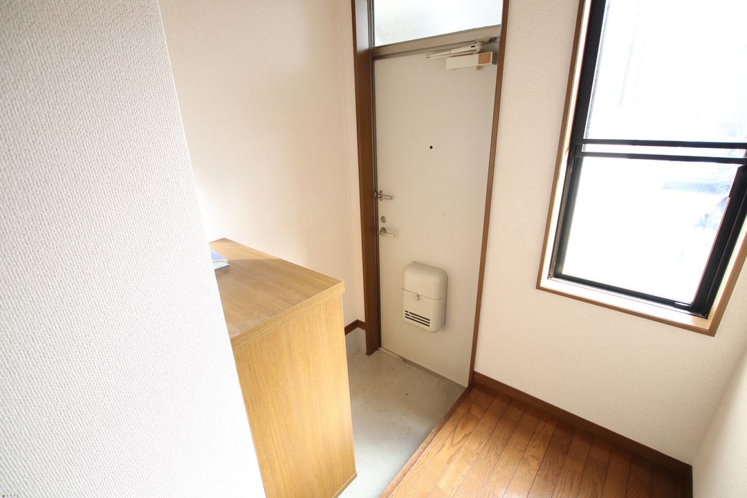 2K Apartment for Rent in Nagaoka, Niigata - 38.41㎡ - Thumbnail 2