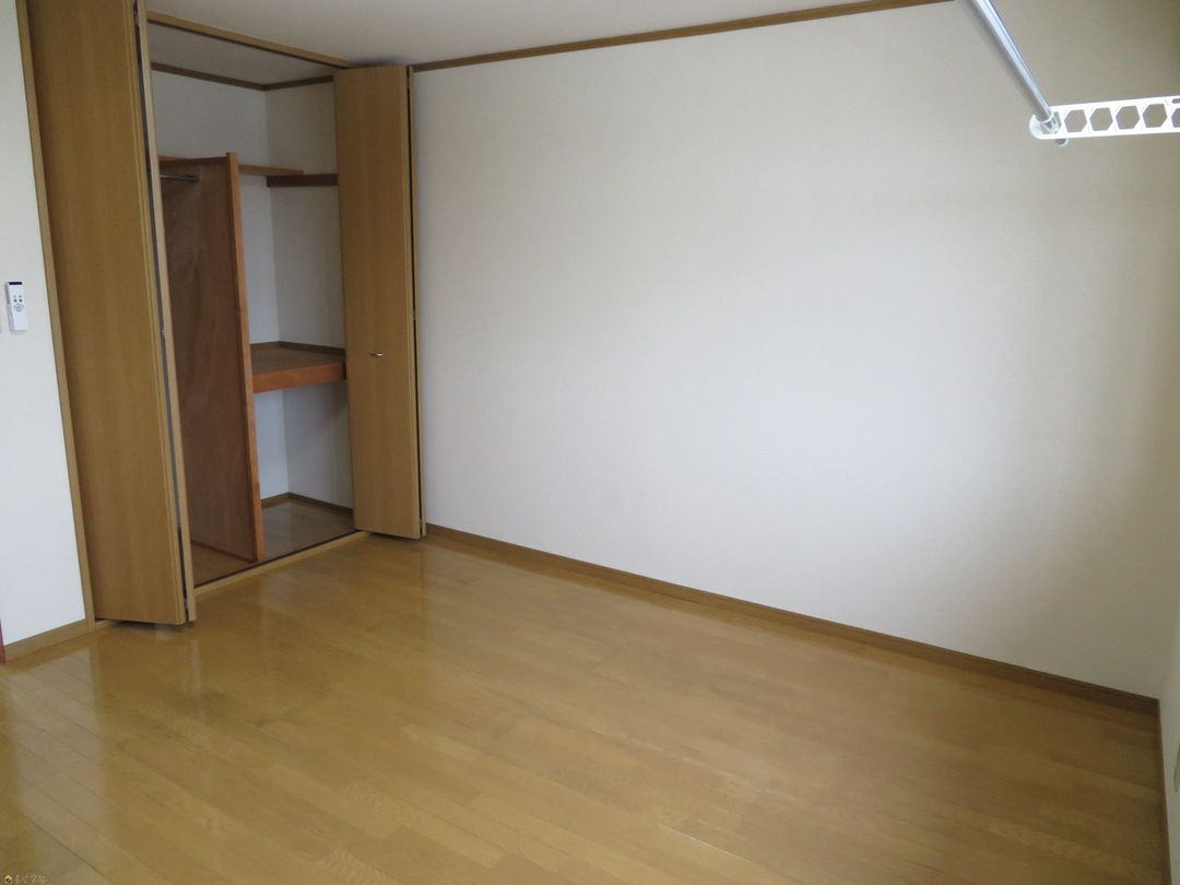 1K Apartment for Rent in Nagaoka, Niigata - No Key Money - Thumbnail 4