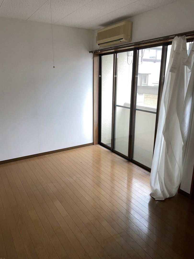 1K Apartment for Rent in Joetsu, Niigata - No Deposit - Thumbnail 3