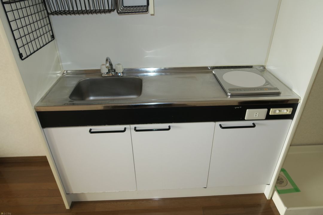 1K Apartment for Rent in Joetsu, Niigata - Near Nursing University - Thumbnail 4