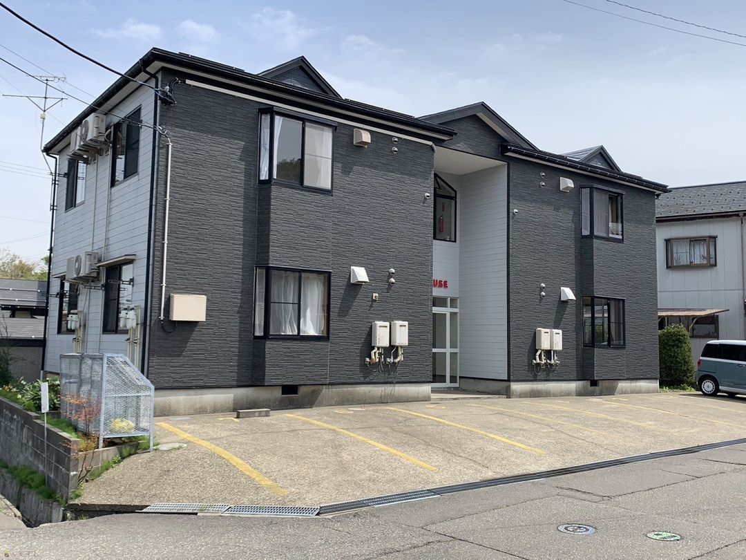 1K Apartment for Rent in Kashiwazaki, Niigata - 35,000 Yen - Thumbnail 2