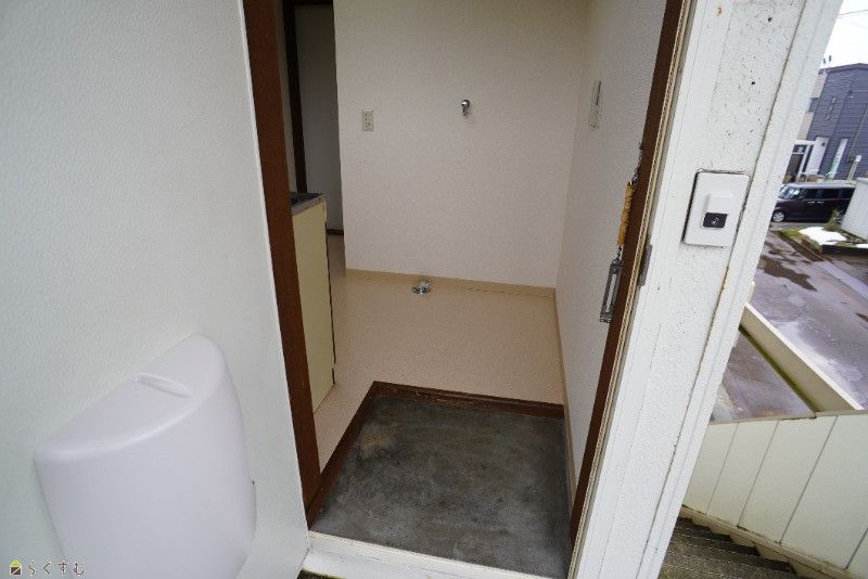 White Apron 1K Apartment for Rent in Nagaoka, Niigata - Thumbnail 2