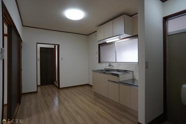 Mitaka Heights 2DK Apartment for Rent in Nagaoka, Niigata - Thumbnail 2
