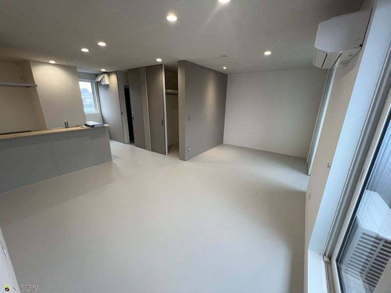 Modern 1R Apartment for Rent in Kashiwazaki, Niigata - Thumbnail 3