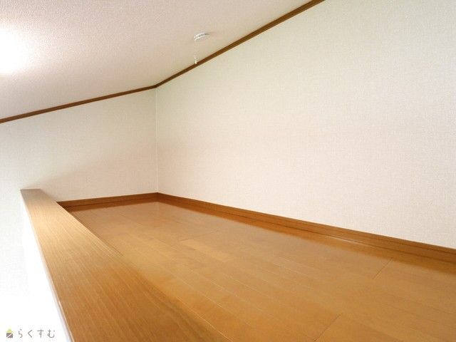 1K Apartment for Rent in Nagaoka, Niigata with Loft & Parking - Thumbnail 4