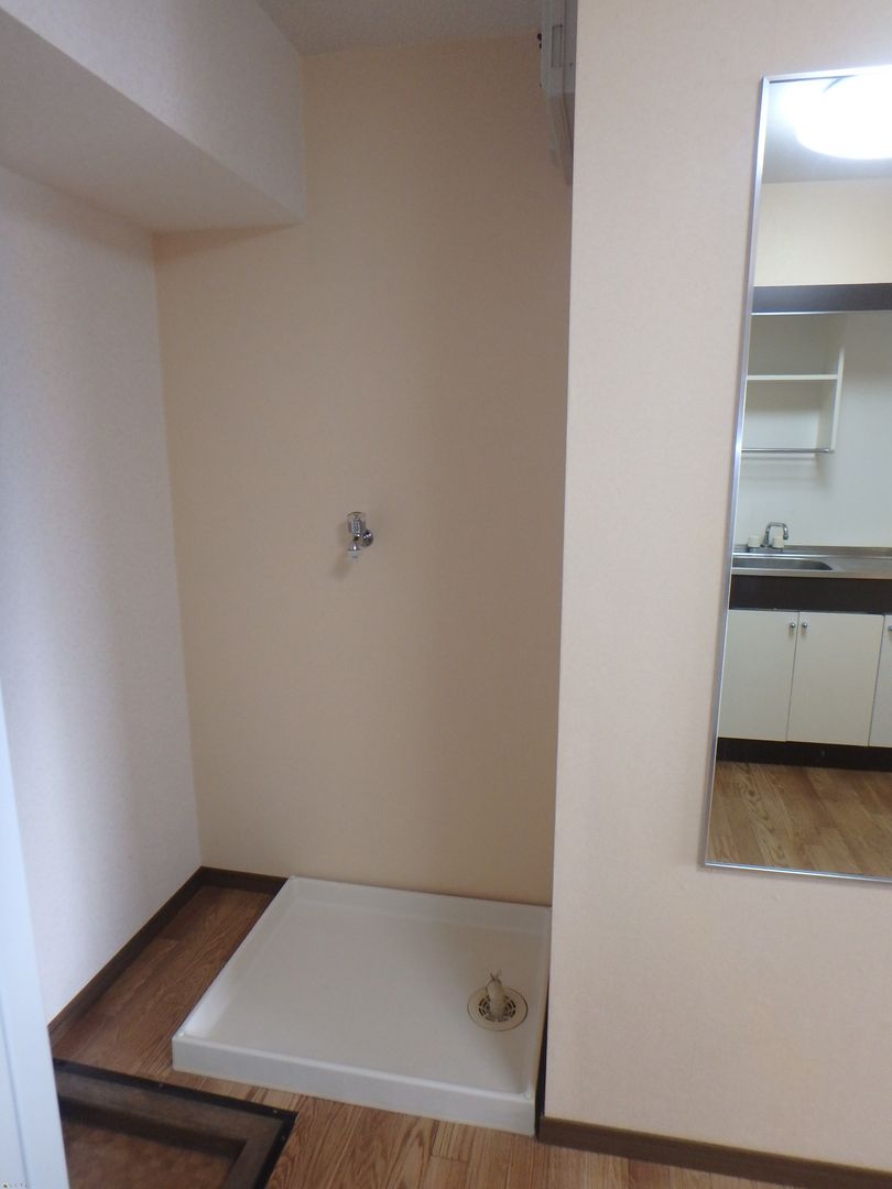 Rexel Nagaoka 1K Apartment for Rent in Central Nagaoka - Thumbnail 3