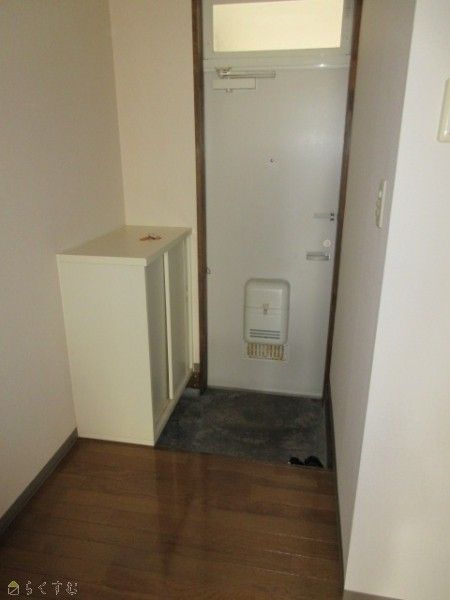 1K Apartment for Rent in Joetsu, Niigata - Park House Koyasu - Thumbnail 2