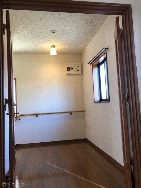 1LDK Apartment for Rent in Joetsu, Niigata - Spacious 27.5-jo LDK - Thumbnail 4