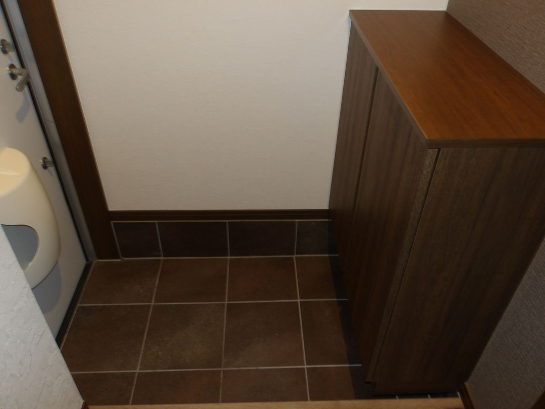 Modern 1K Apartment with Carport in Nagaoka, Niigata - Thumbnail 3
