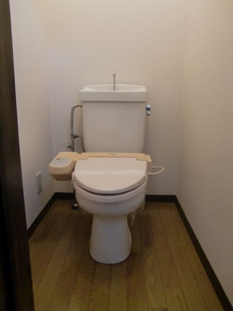 1K Apartment for Rent in Kashiwazaki, Niigata - 30,000 Yen - Thumbnail 4