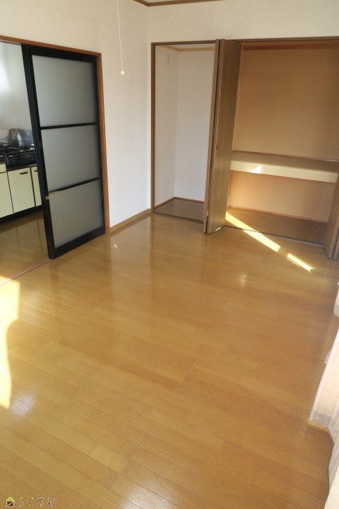1K Apartment for Rent in Joetsu, Niigata - 32,000 Yen - Thumbnail 3