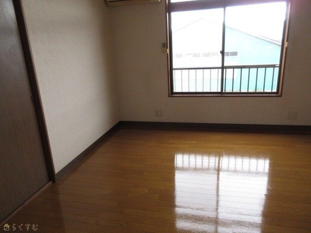 1K Apartment for Rent in Joetsu, Niigata - 29,000 Yen - Thumbnail 4
