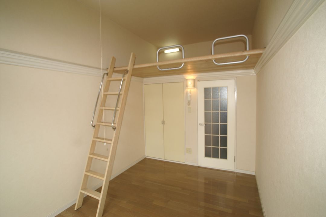 Loft Rouge 1K Apartment for Rent in Nagaoka, Niigata - Thumbnail 4