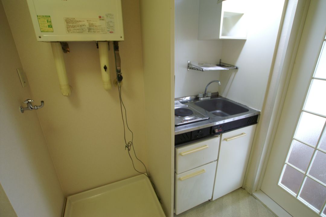 Loft Rouge 1K Apartment for Rent in Nagaoka, Niigata - Thumbnail 3