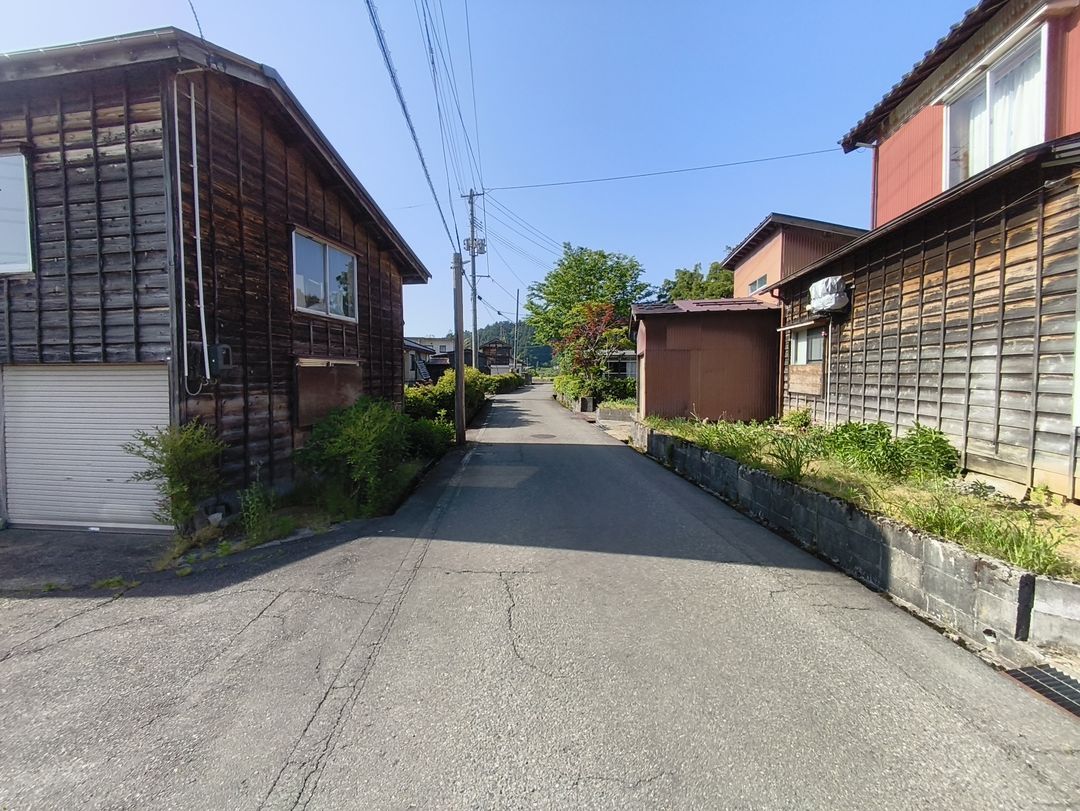 10DK Detached House on 145 Tsubo Land in Kashiwazaki - Thumbnail 4