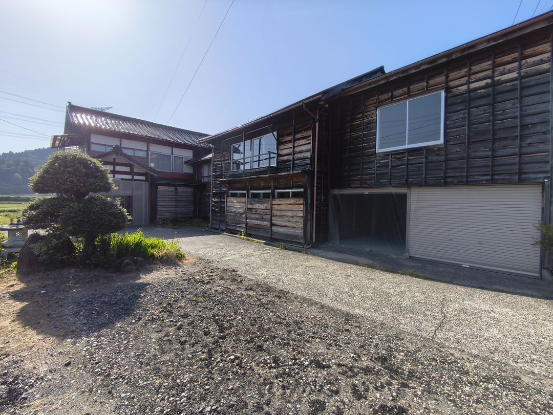 10DK Detached House on 145 Tsubo Land in Kashiwazaki - Thumbnail 3
