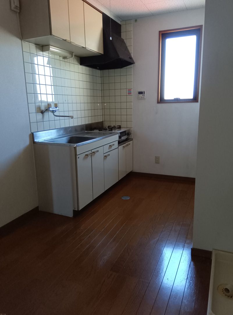 Rapole 1K Apartment for Rent in Nagaoka, Niigata - Thumbnail 3