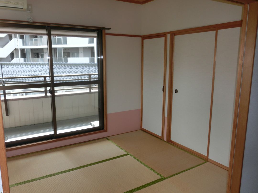 Rest Hill Minamimachi 2LDK Apartment for Rent in Nagaoka - Thumbnail 4