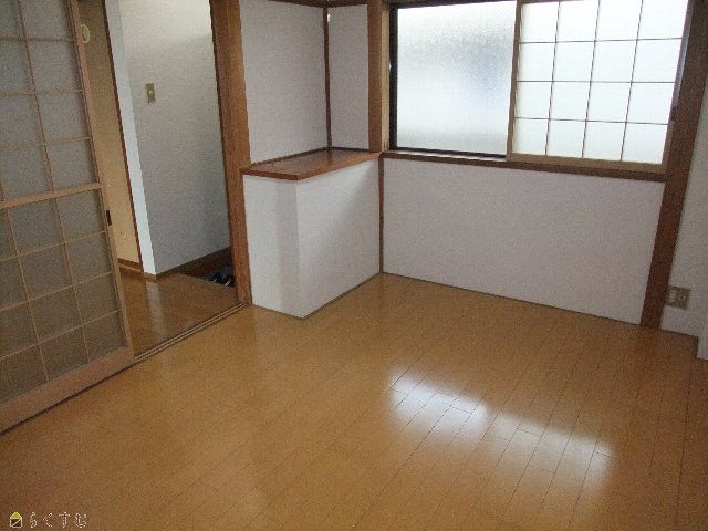 3DK Apartment for Rent in Kashiwazaki, Niigata - 40,000 Yen - Thumbnail 3