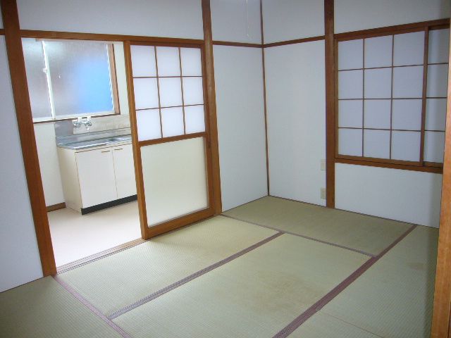 Renovated 2K Apartment for Rent in Nagaoka, Niigata - Thumbnail 3