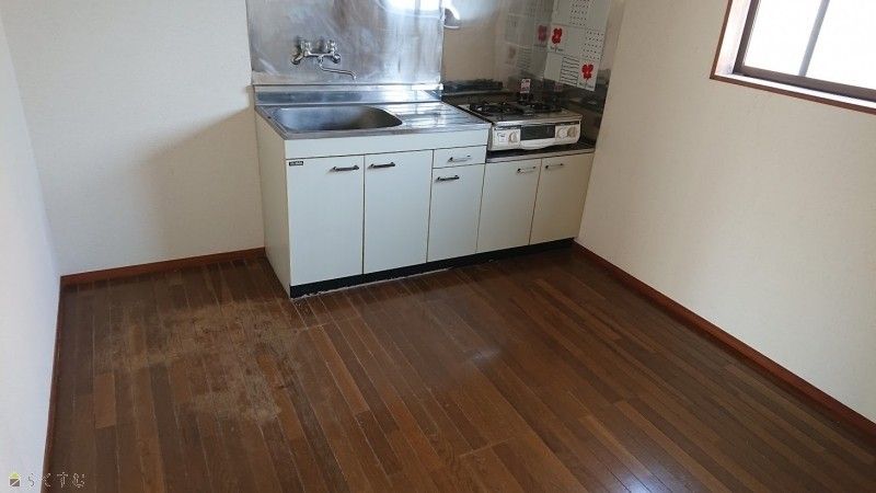 Cozy 2DK Apartment for Rent in Quiet Joetsu Neighborhood - Thumbnail 4