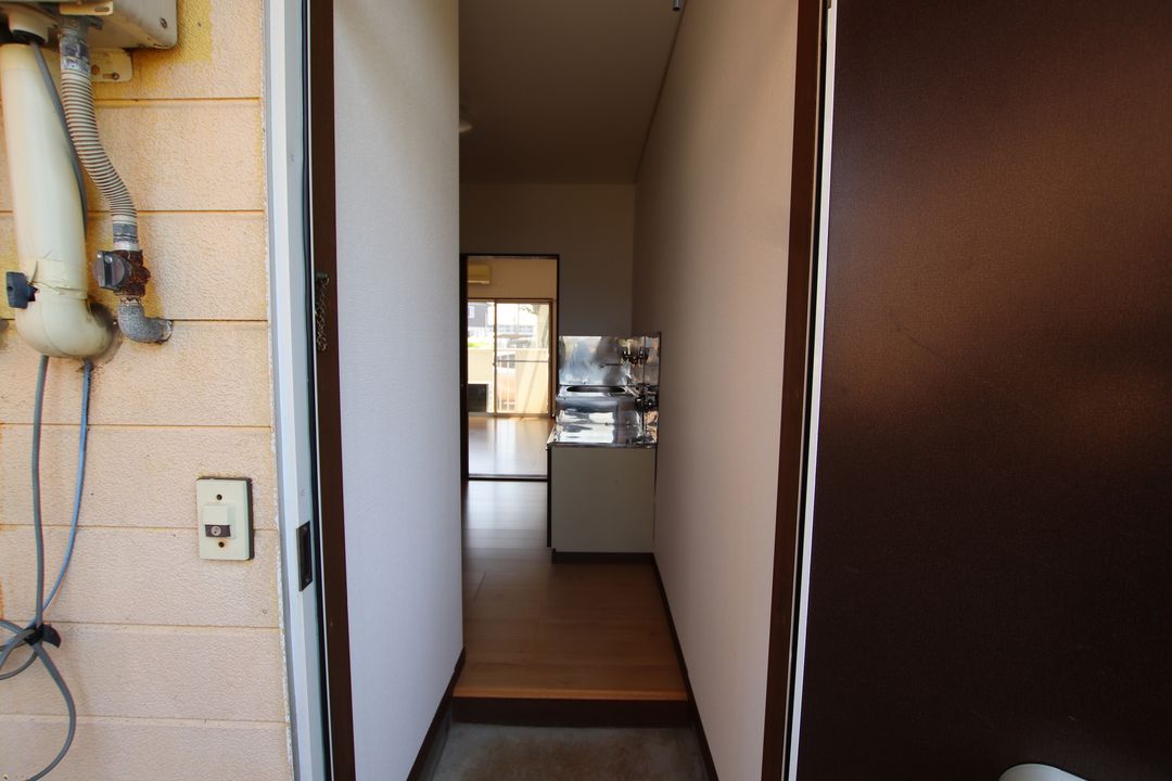 1K Apartment for Rent in Nagaoka, Niigata - Excellent Kawasaki - Thumbnail 2