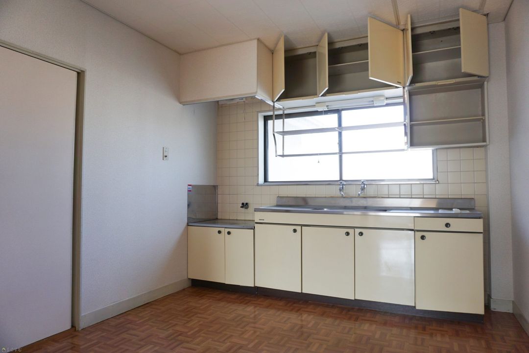 2LDK Apartment for Rent in Joetsu, Niigata - 45,000 Yen - Thumbnail 4