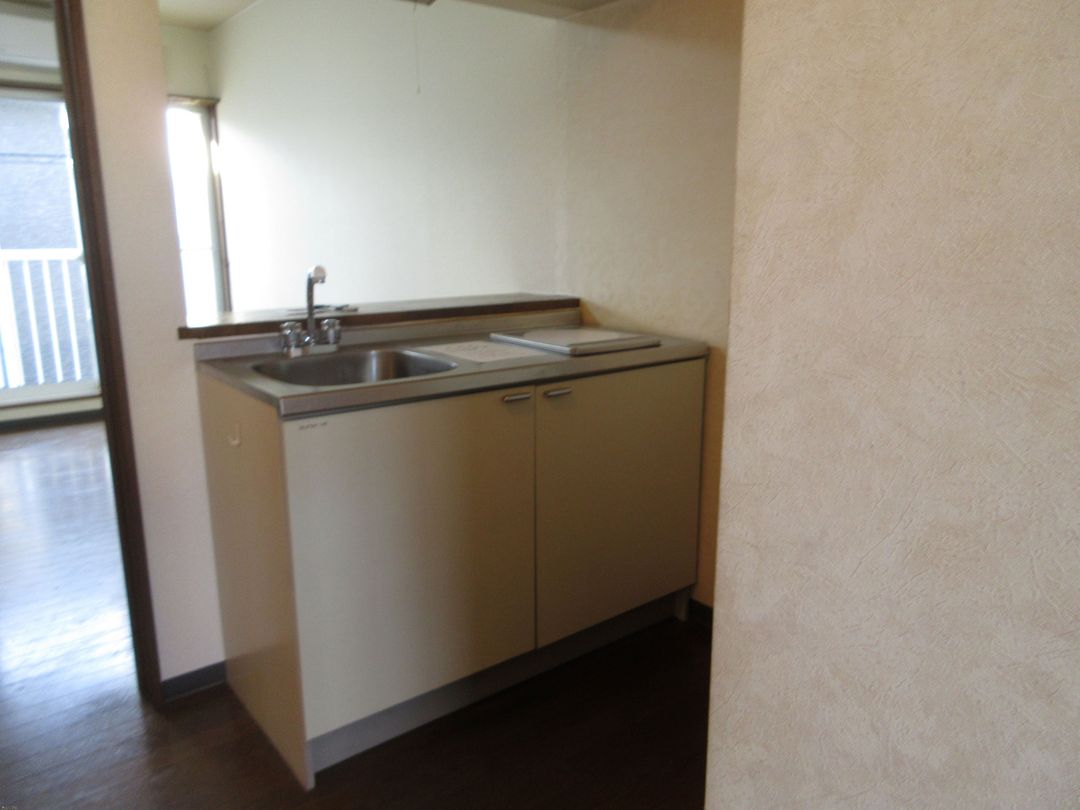 Exceed A105 1K Apartment for Rent in Kashiwazaki, Niigata - Thumbnail 4
