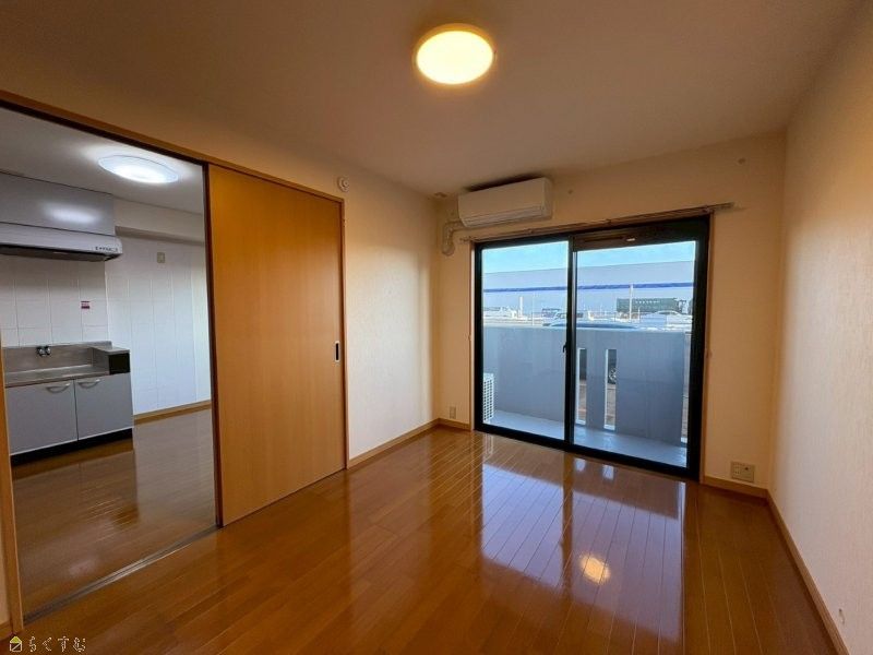 Royal Place 2DK Apartment for Rent in Nagaoka, Niigata - Thumbnail 3