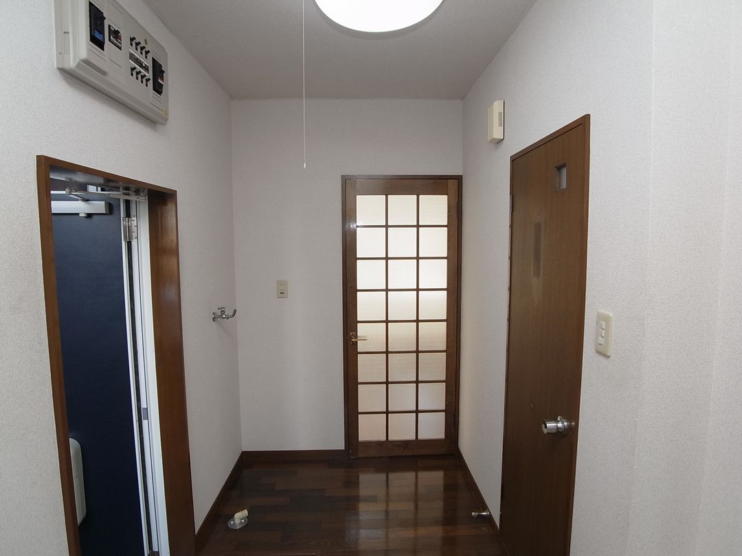 1K Apartment for Rent in Nagaoka, Niigata - Hits Nakaya - Thumbnail 2