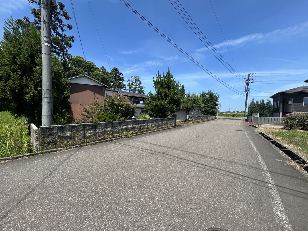 Large 7DK House for Rent in Joetsu, Niigata - Thumbnail 2