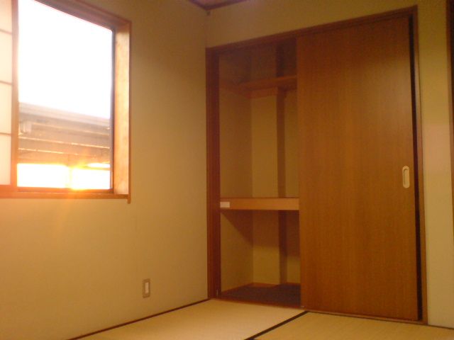 Rent 2DK Apartment in Nagaoka, Niigata - 48,000 Yen - Thumbnail 4