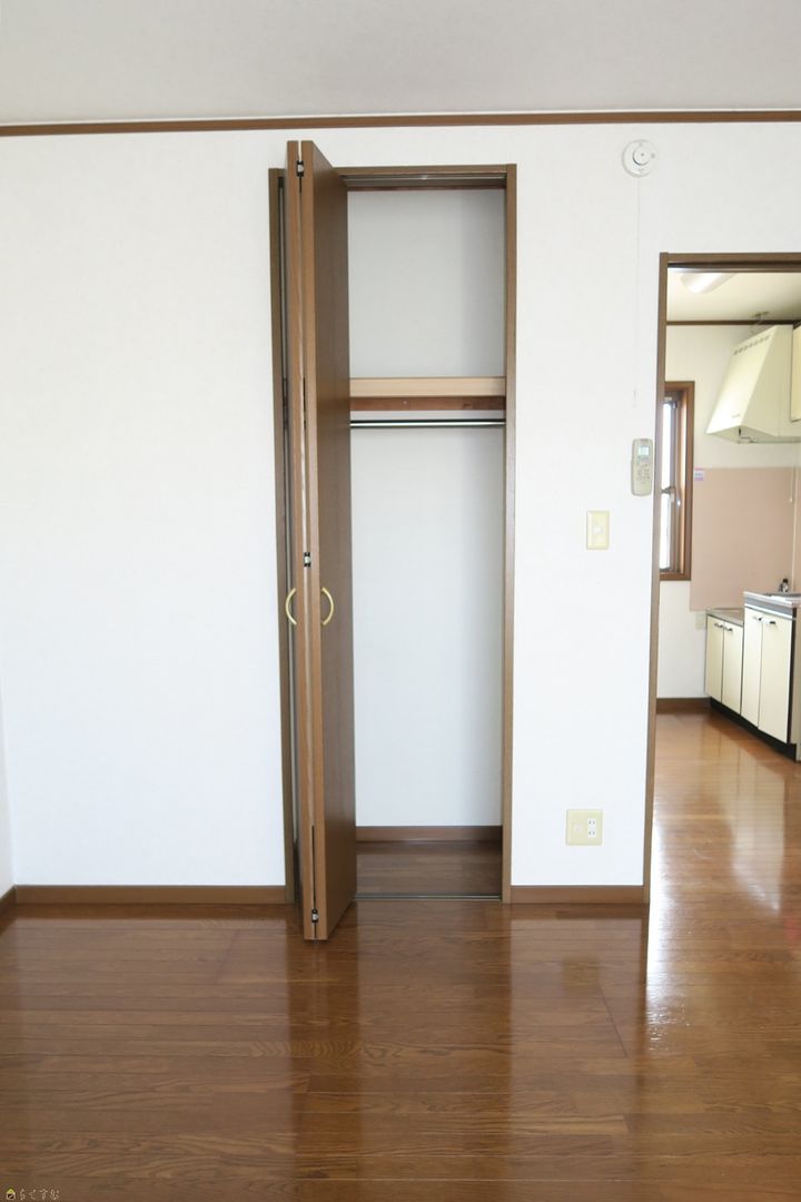 1K Apartment for Rent in Joetsu City, Niigata - Thumbnail 3