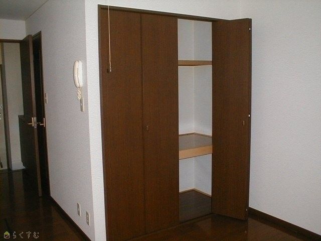 1DK Apartment for Rent in Joetsu, Niigata - No Deposit - Thumbnail 3