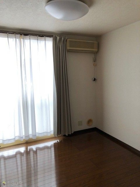 1DK Apartment for Rent in Joetsu, Niigata - No Deposit - Thumbnail 2