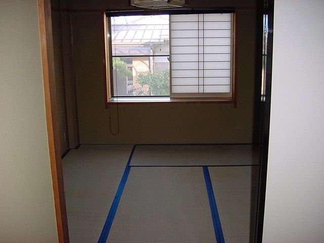 Eclair Sawada 2DK Apartment for Rent in Nagaoka, Niigata - Thumbnail 3