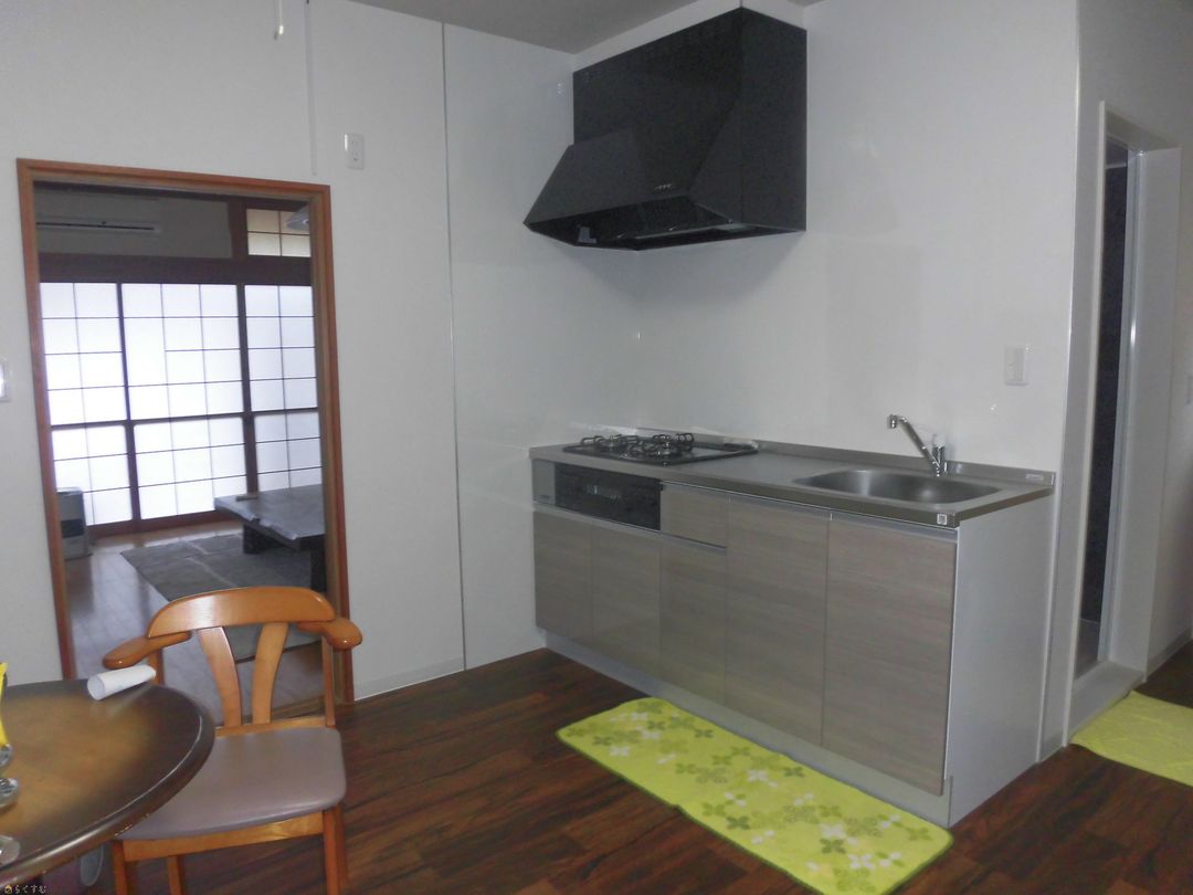 3DK Apartment for Rent in Kashiwazaki, Niigata - 107.68 sqm - Thumbnail 3