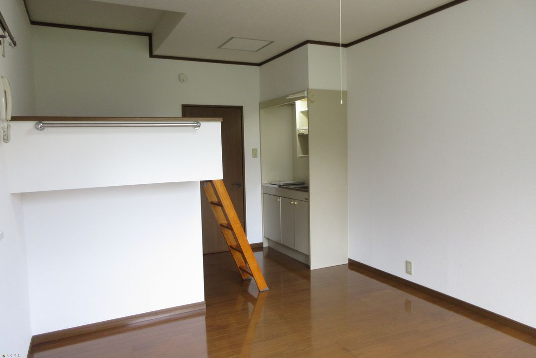 1R Apartment for Rent in Nagaoka with Loft and Free Parking - Thumbnail 4