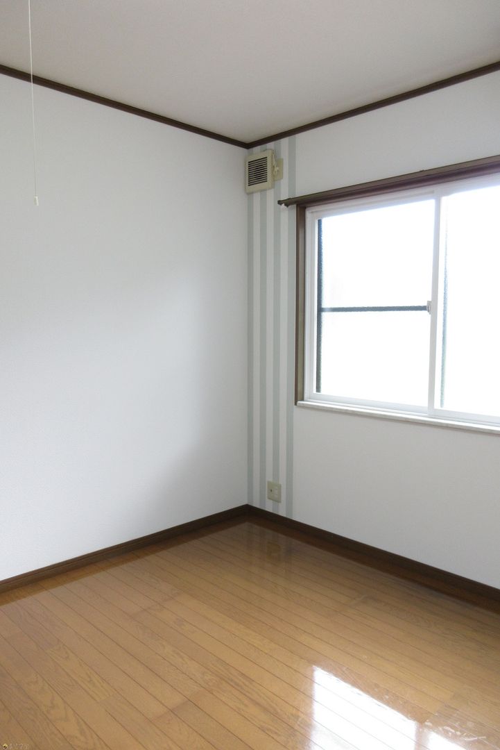 1R Apartment for Rent in Nagaoka with Loft and Free Parking - Thumbnail 3