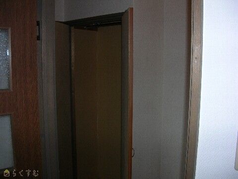 1R Apartment for Rent in Kashiwazaki, Niigata - 35,000 Yen - Thumbnail 3