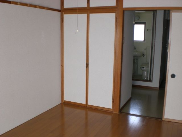 1K Apartment for Rent in Nagaoka, Niigata - Kent Town Higashikanda - Thumbnail 3