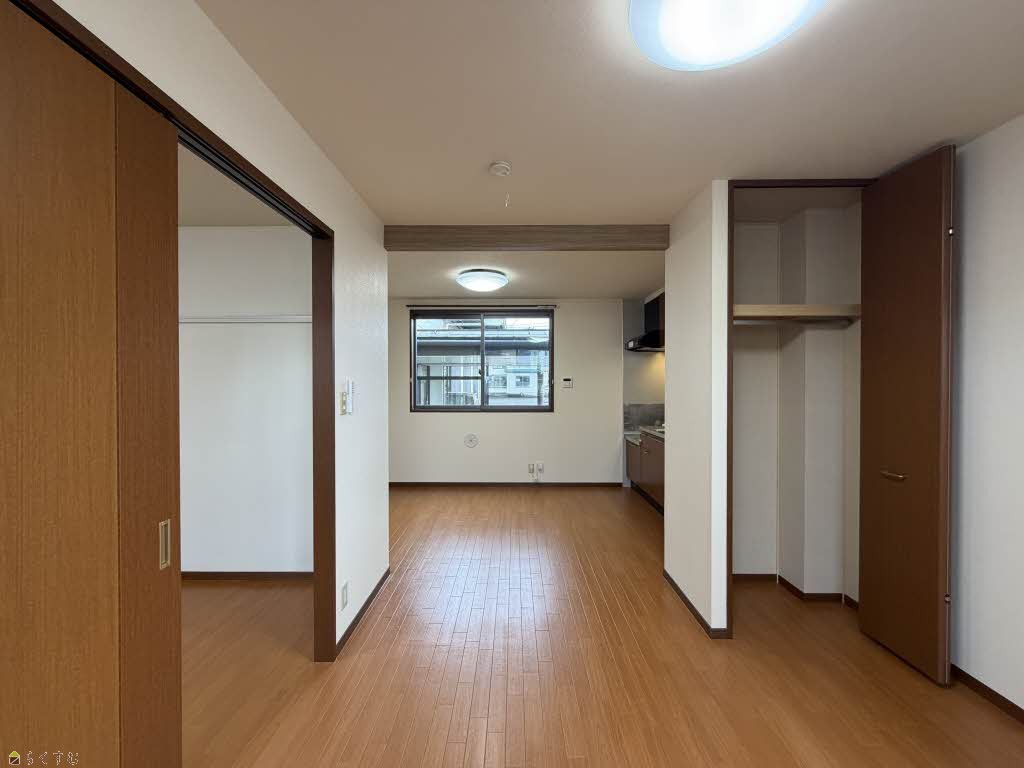 Cent Elmos M Building 1LDK Apartment for Rent in Mitsuke, Niigata - Thumbnail 3