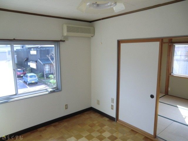 2DK Apartment for Rent in Mitsuke, Niigata - 36,000 Yen - Thumbnail 4