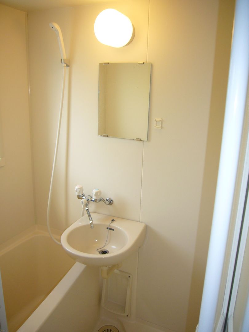 Renovated 1DK Apartment for Rent in Niigata City - Thumbnail 4