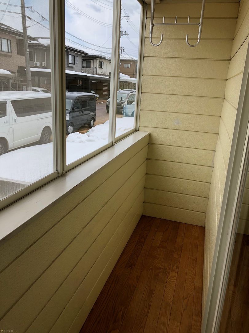 TK Heights 2DK Apartment for Rent in Nagaoka, Niigata - Thumbnail 2