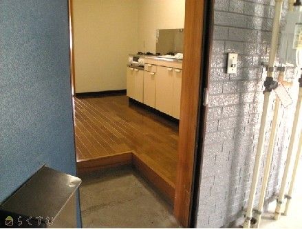 Sun Forest 1K Apartment for Rent in Kashiwazaki, Niigata - Thumbnail 3
